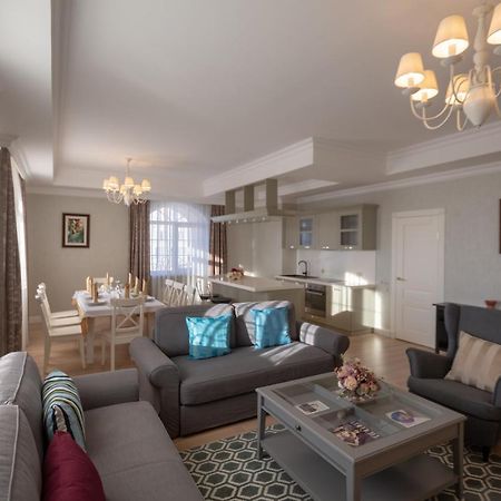 Hotel Monaco Astana Ngoại thất bức ảnh