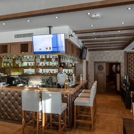 Hotel Monaco Astana Ngoại thất bức ảnh