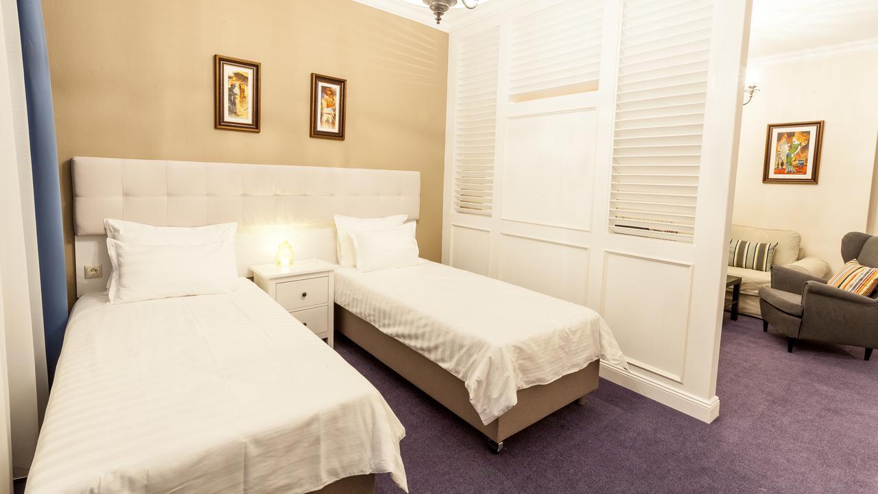 Hotel Monaco Astana Ngoại thất bức ảnh
