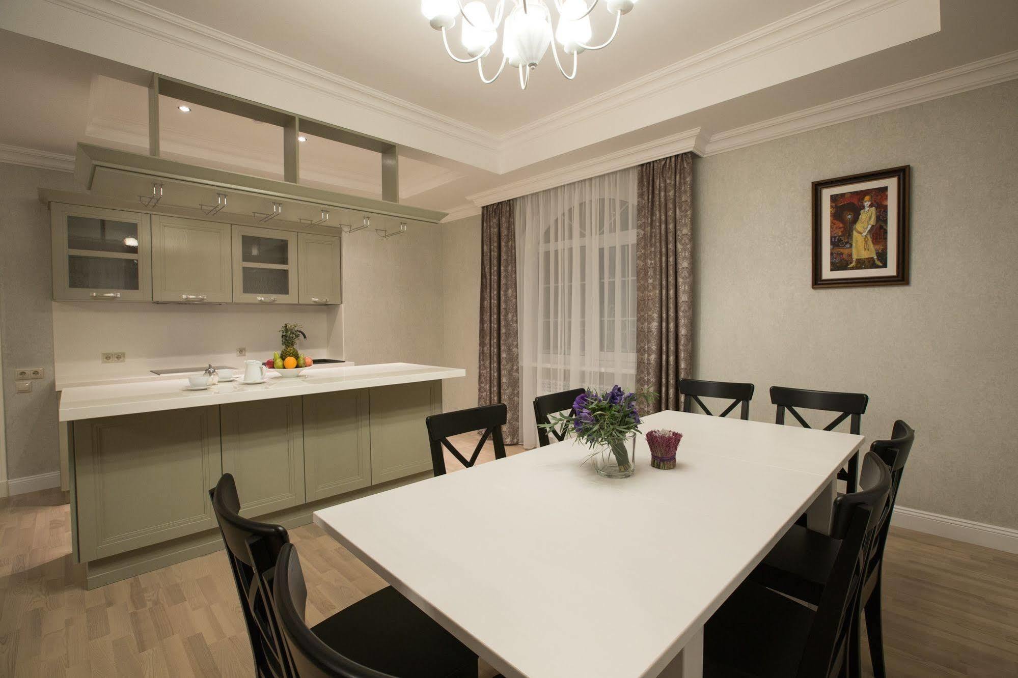 Hotel Monaco Astana Ngoại thất bức ảnh