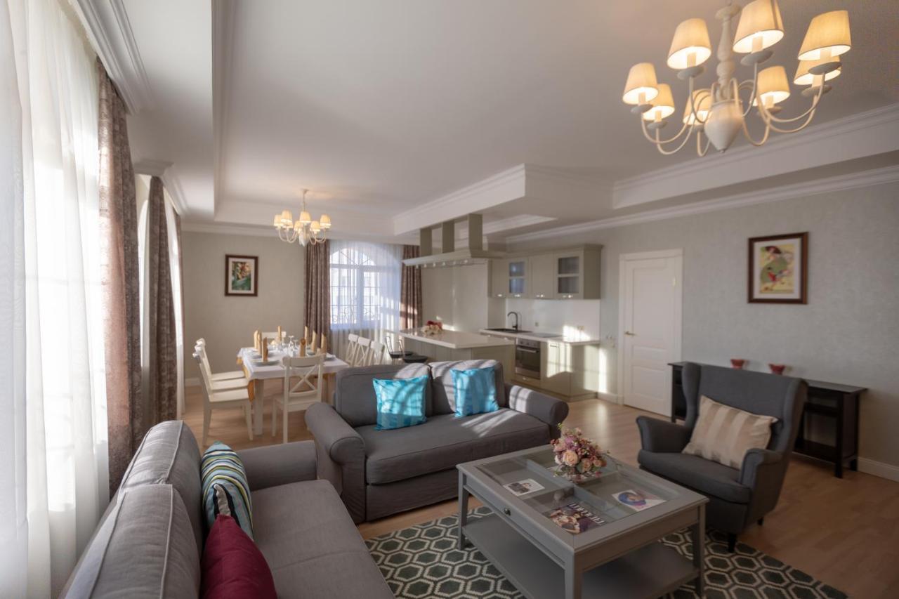 Hotel Monaco Astana Ngoại thất bức ảnh