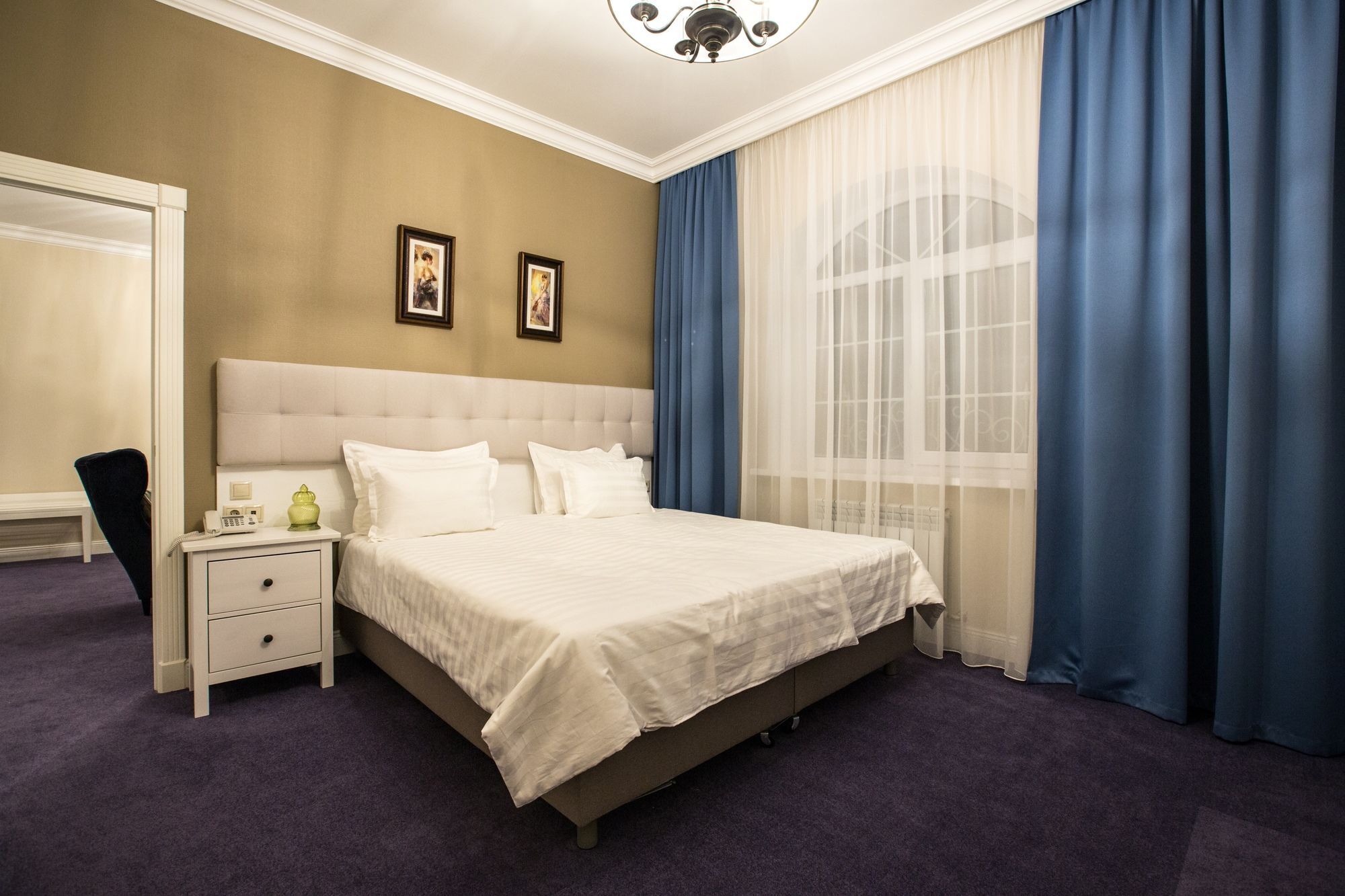 Hotel Monaco Astana Ngoại thất bức ảnh